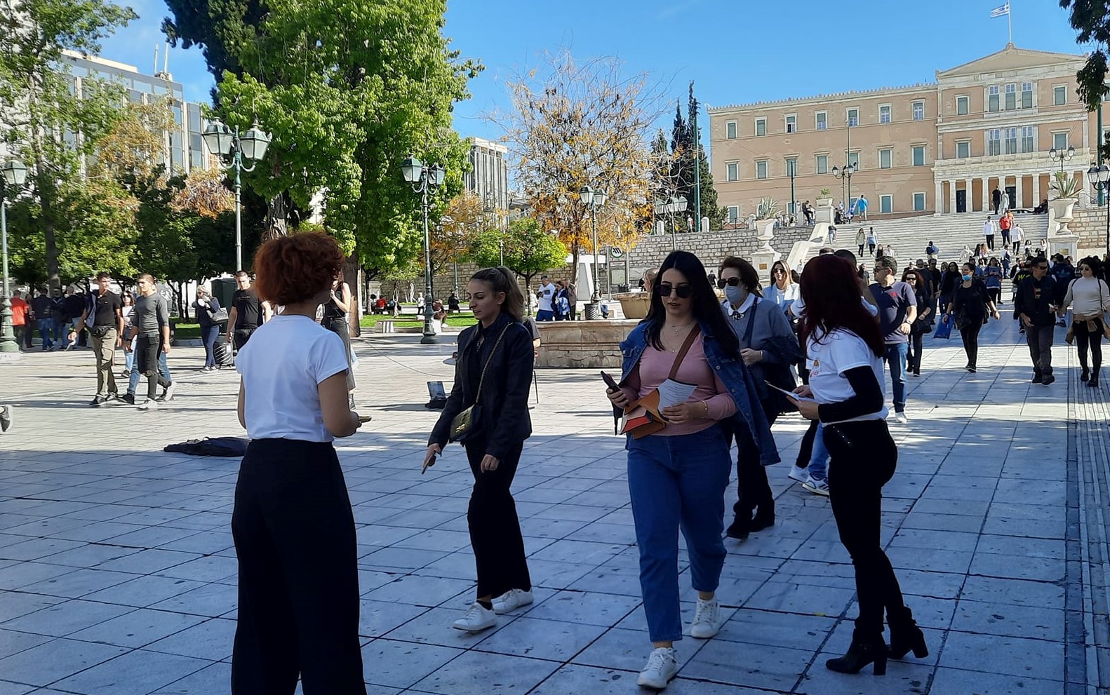 👧🧒 Παγκόσμια Ημέρα κατά της Παιδικής Κακοποίησης ☎1107